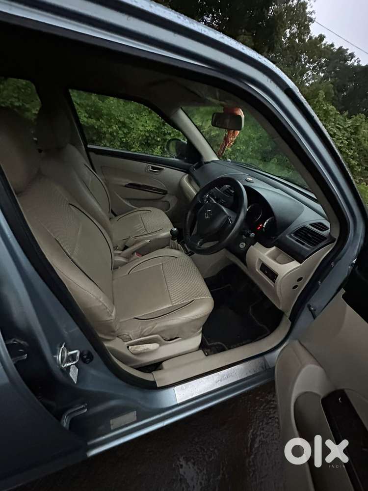 Maruti Suzuki Swift Dzire Vdi (o), 2013, Petrol