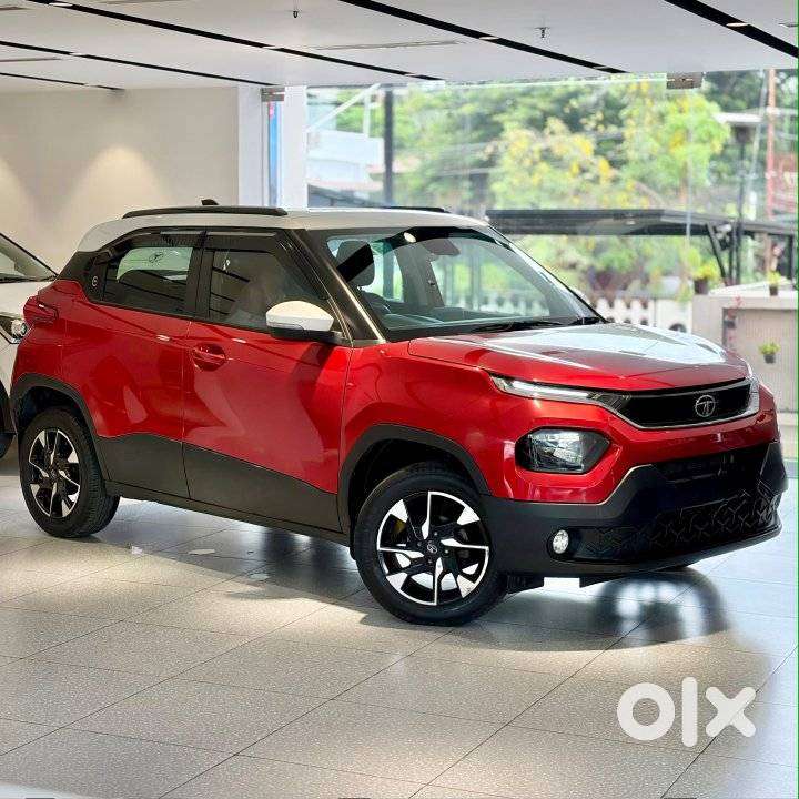 Tata Punch Creative, 2023, Petrol
