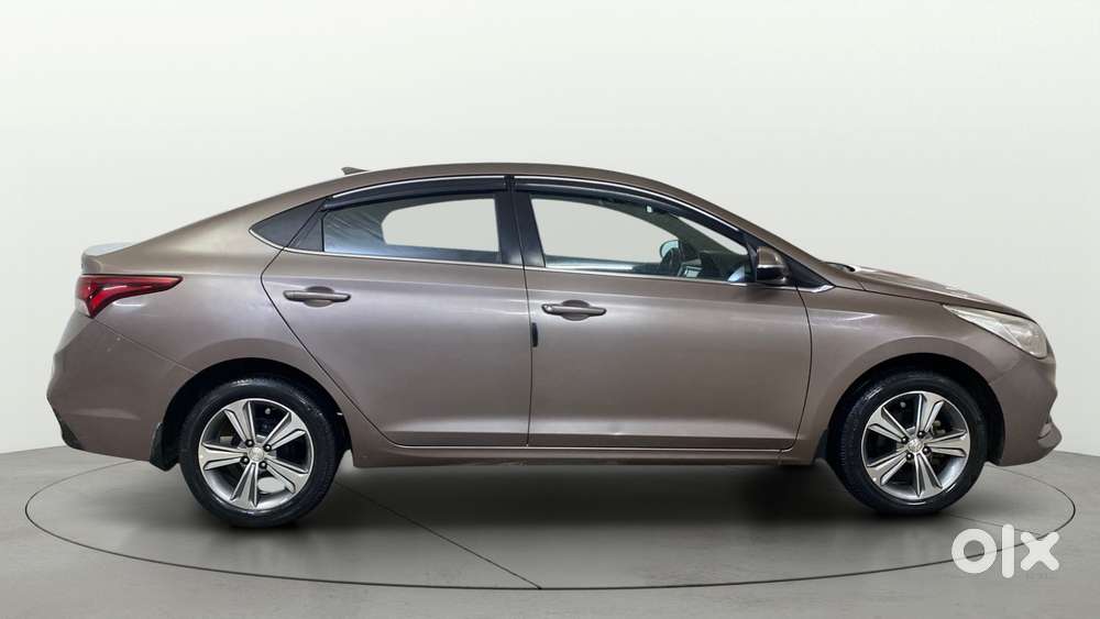 Hyundai Verna 1.6 Vtvt Sx, 2018, Petrol