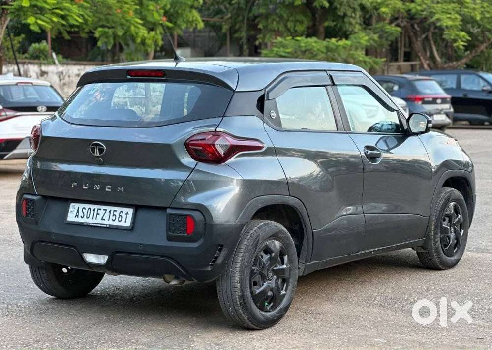 Tata Punch 1.2 Revotron Adventure Rhythm Pack Mt, 2024, Petrol