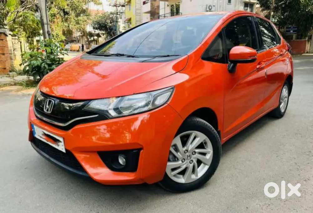 Honda Jazz 2015 Petrol 75000 Km Driven