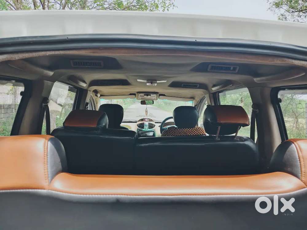 Mahindra Xylo 2011