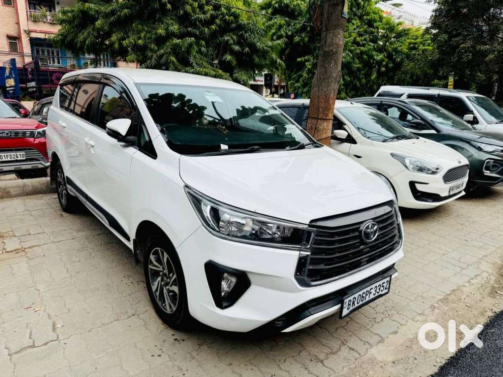 Toyota Innova Crysta 2.4 G Mt, 2022, Diesel
