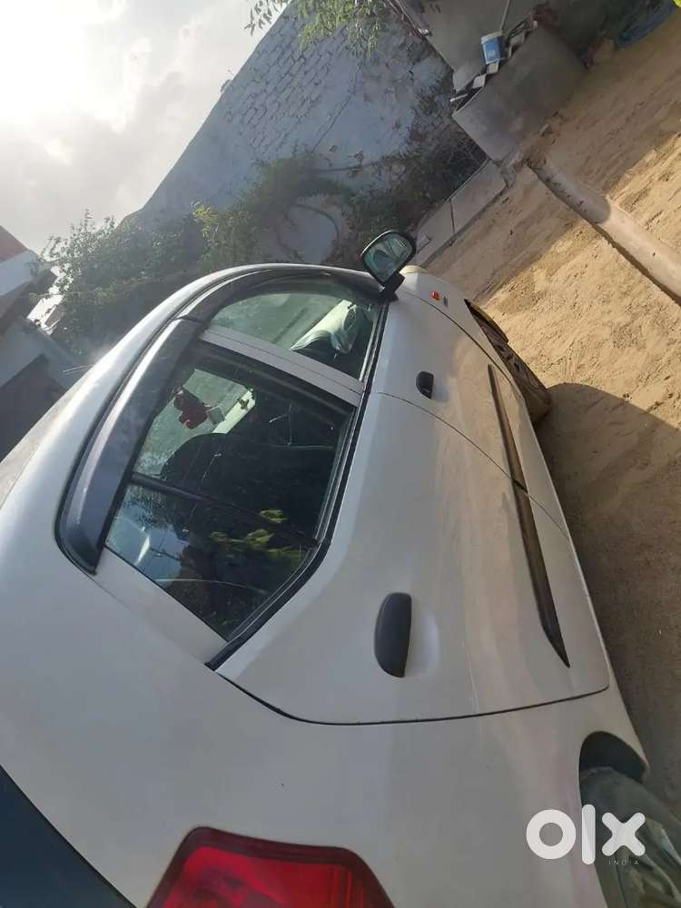 Hyundai I10 2014 Cng & Hybrids 85000 Km Driven