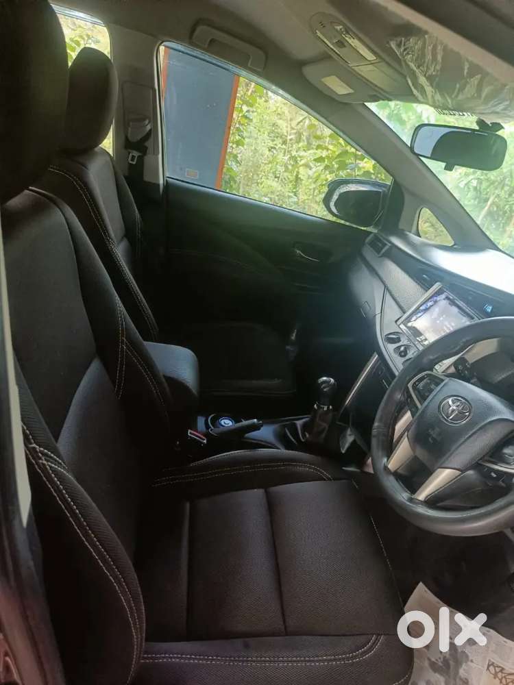 Toyota Innova Crysta 2018 Diesel 130000 Km Driven