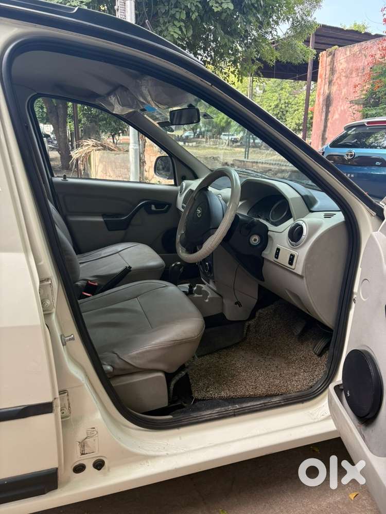 Mahindra E Verito Electric