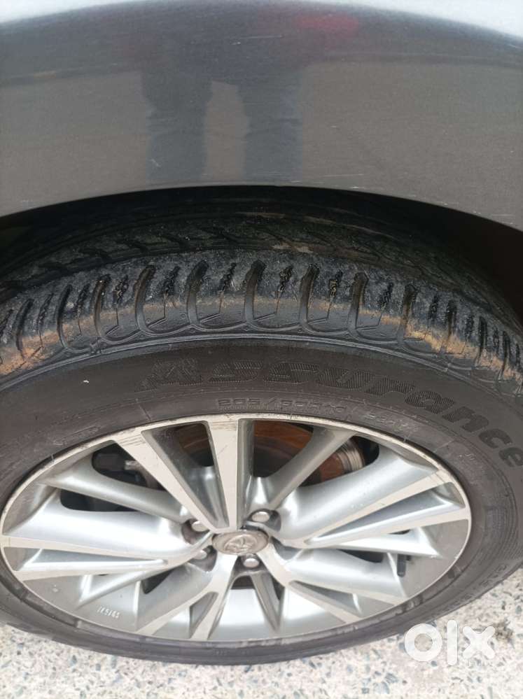 Toyota Corolla Altis 2013-2017 Vl At, 2015, Petrol