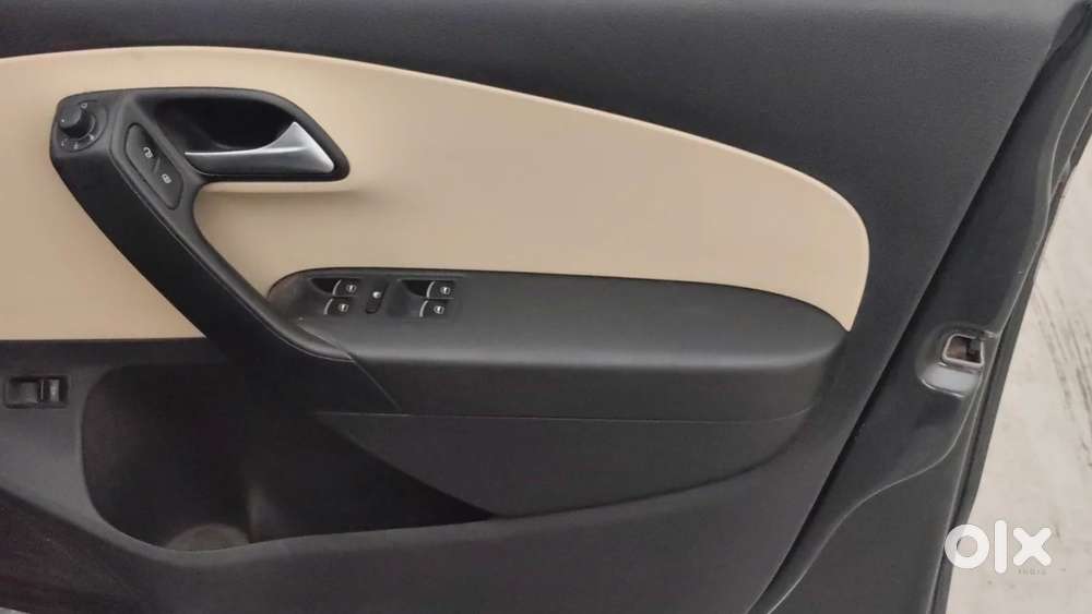 Volkswagen Vento 1.2 Tsi Highline Plus At, 2019, Petrol