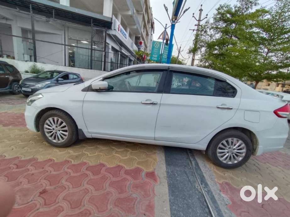 Maruti Suzuki Ciaz Zxi, 2015, Petrol
