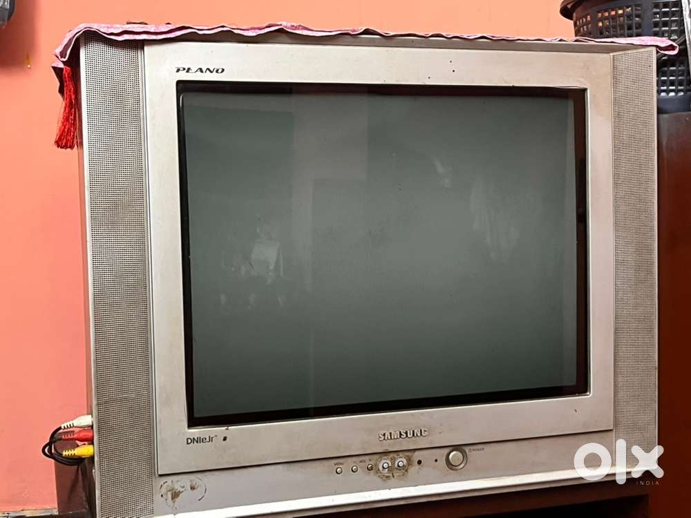 Samsung Plano 21” Flat Screen CRT TV — Good Working Condition