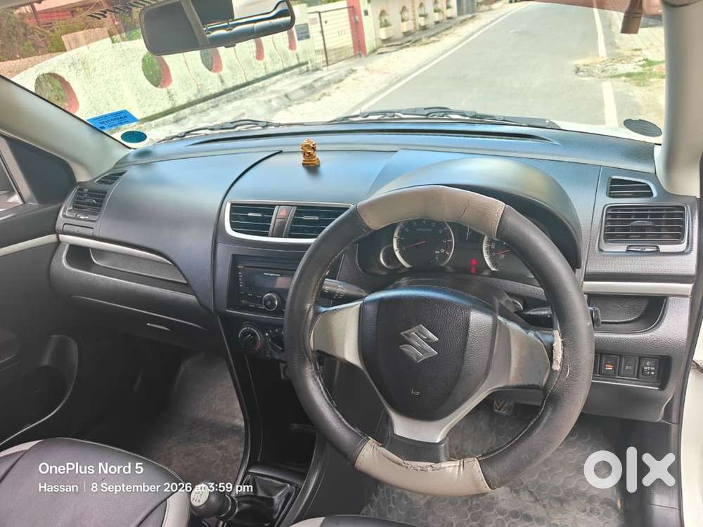  Maruti Suzuki Swift Vxi | 2012 | Petrol | Second Owner
