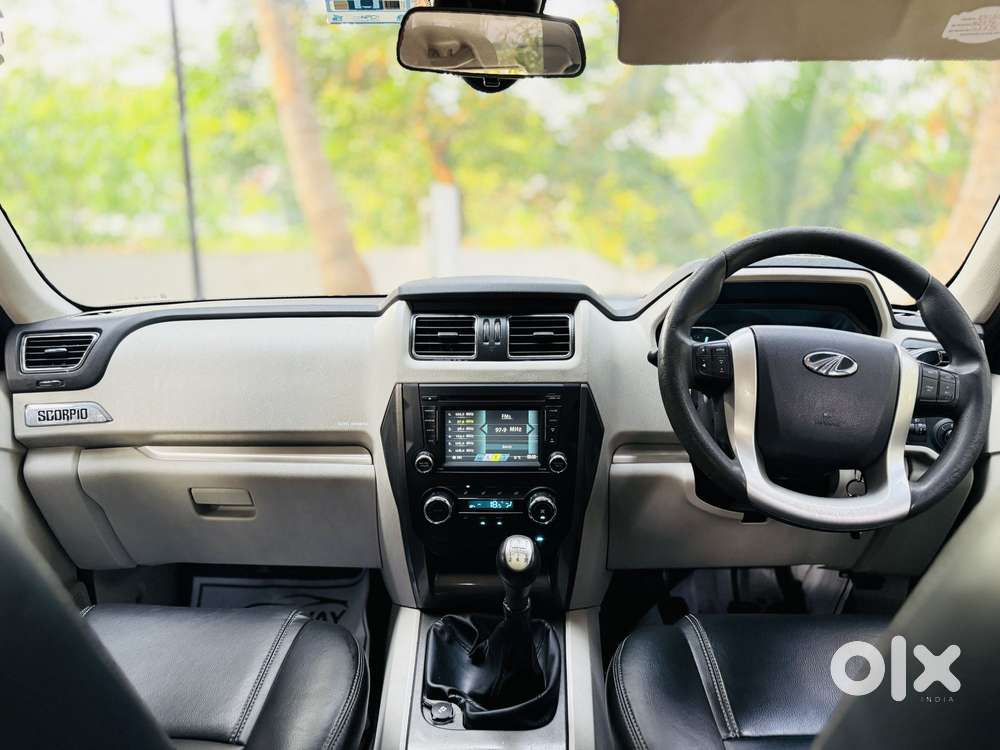 Mahindra Scorpio S10 7 Seater, 2015, Diesel