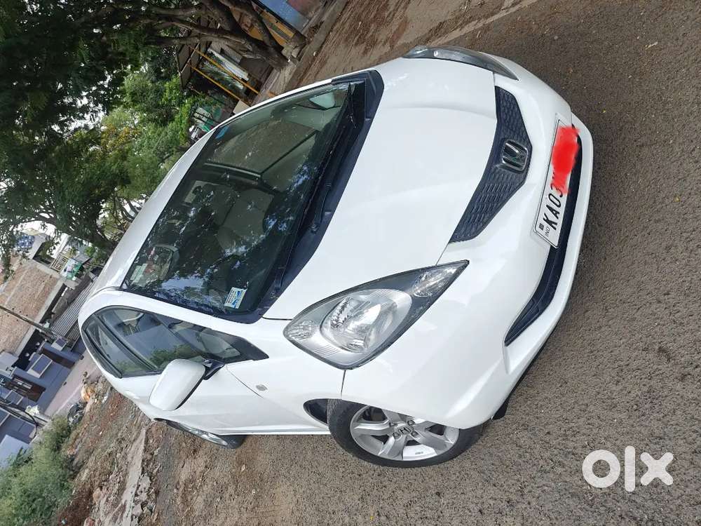 Honda Jazz 2011 Petrol 88000 Km Driven