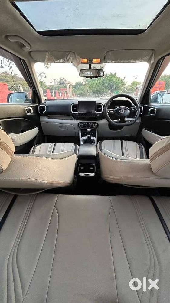 Hyundai Venue Sx Mt, 2022, Petrol