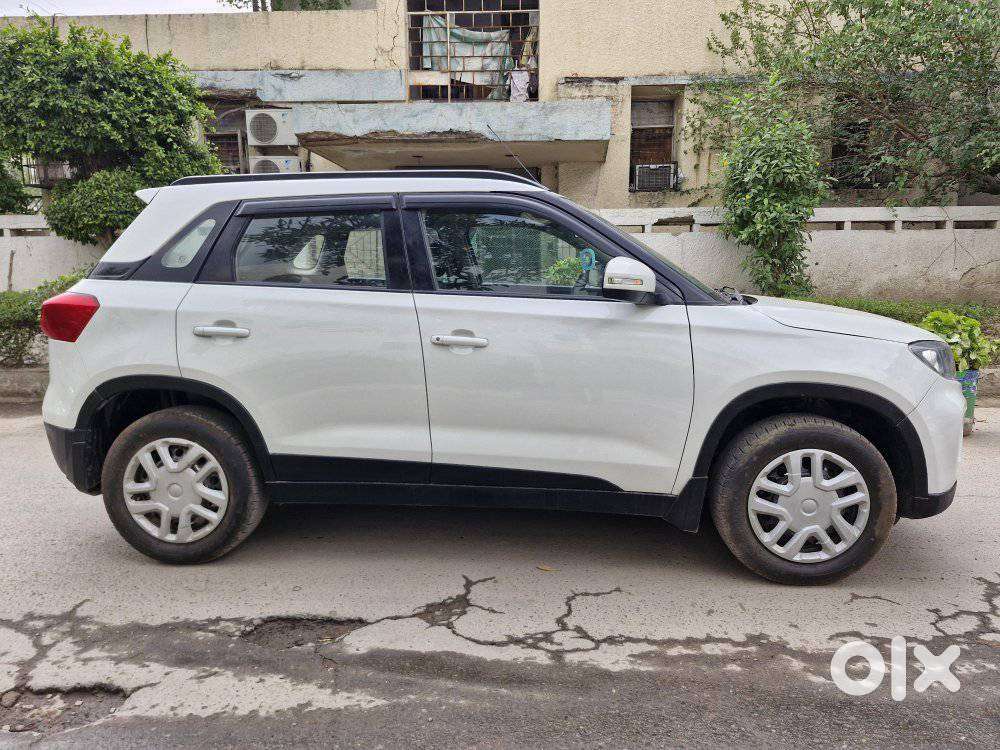 Maruti Suzuki Brezza 1.5 Lxi Smart Hybrid, 2021, Petrol