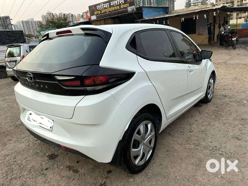 Tata Altroz Xt  Diesel, Jan 2022, 1st Owner, Comp Insurance 2027
