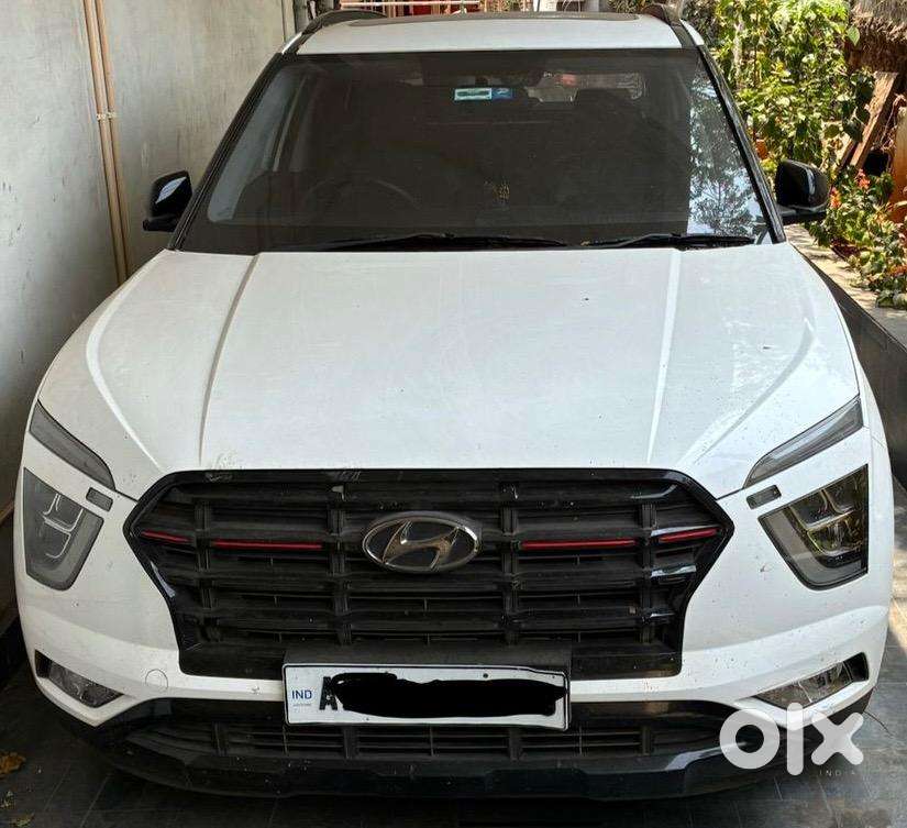 2023 Hyundai Petrol Manual 50,000 Km Car