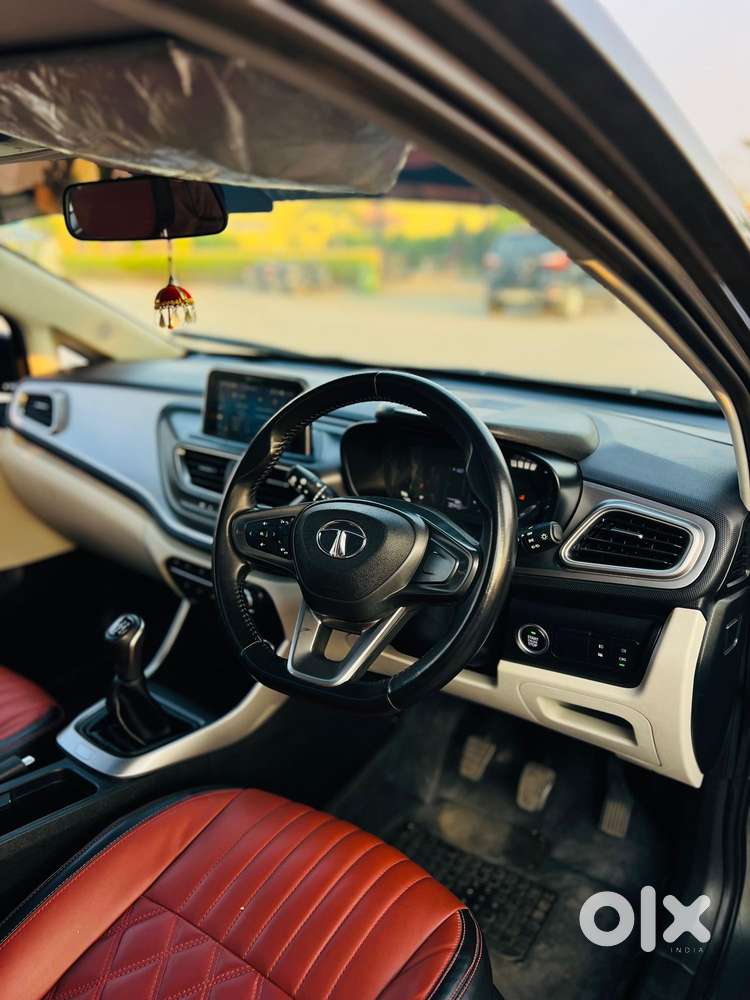 Tata Altroz Xz Plus (s) Icng, 2023, Cng & Hybrids