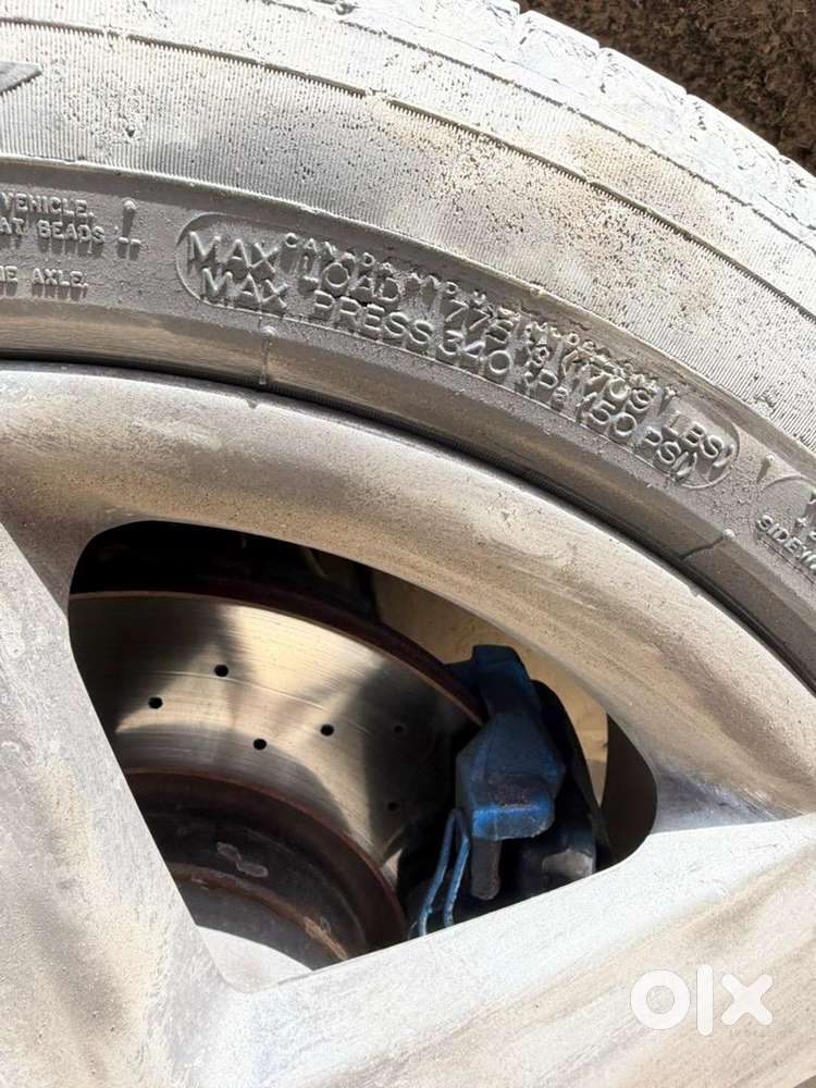 Skoda Laura 2012 Petrol Well Maintained