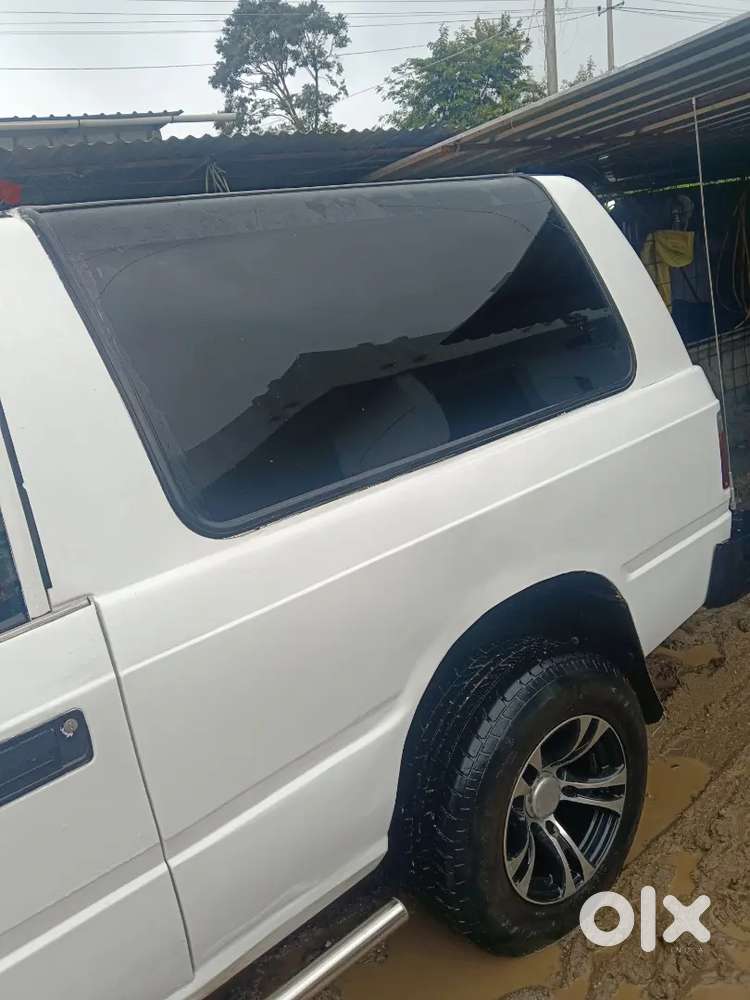 Tata Sierra Plus Diesel 1994