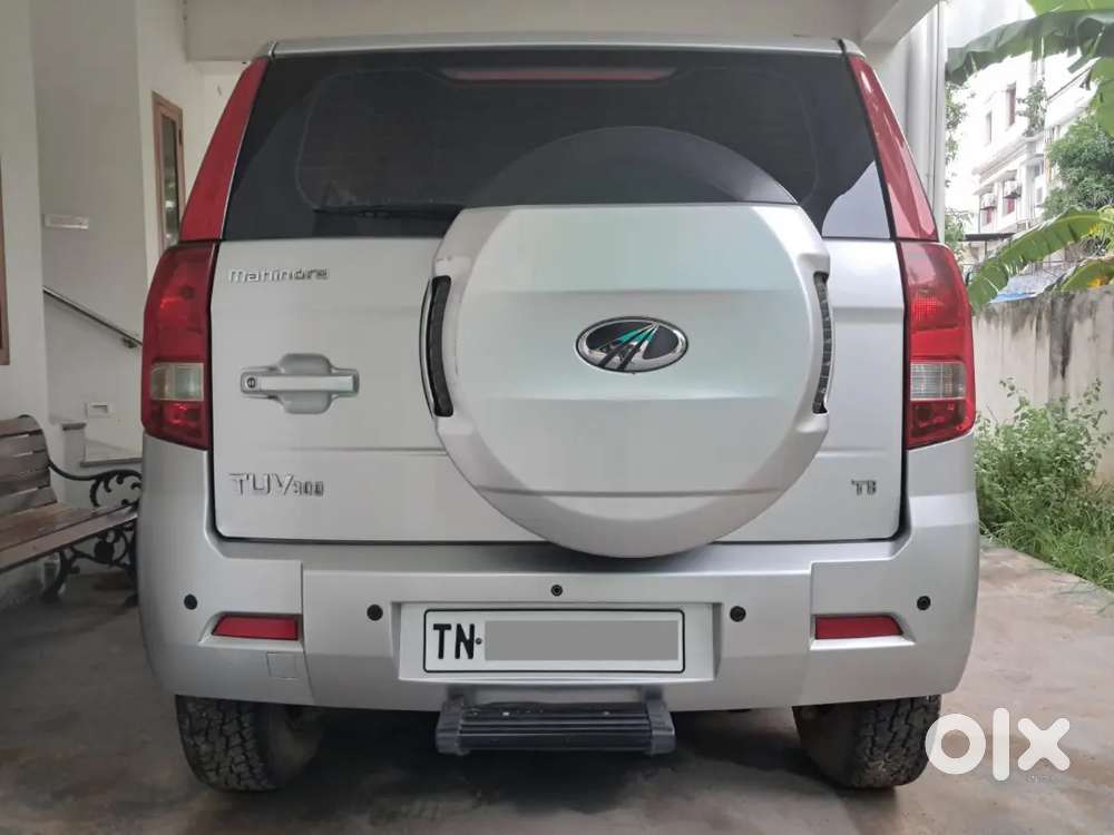Mahindra Tuv 300 2015  T8 Model