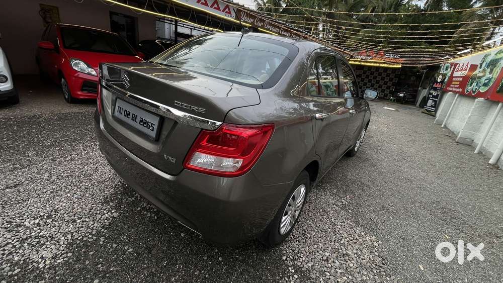 Maruti Suzuki Swift Dzire 1.2 Vxi Bsiv, 2018, Petrol