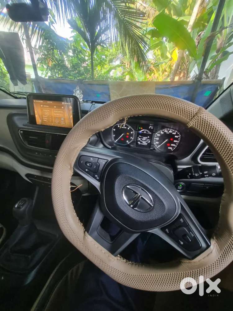 Tata Altroz 2023 Petrol 4465 Km Driven