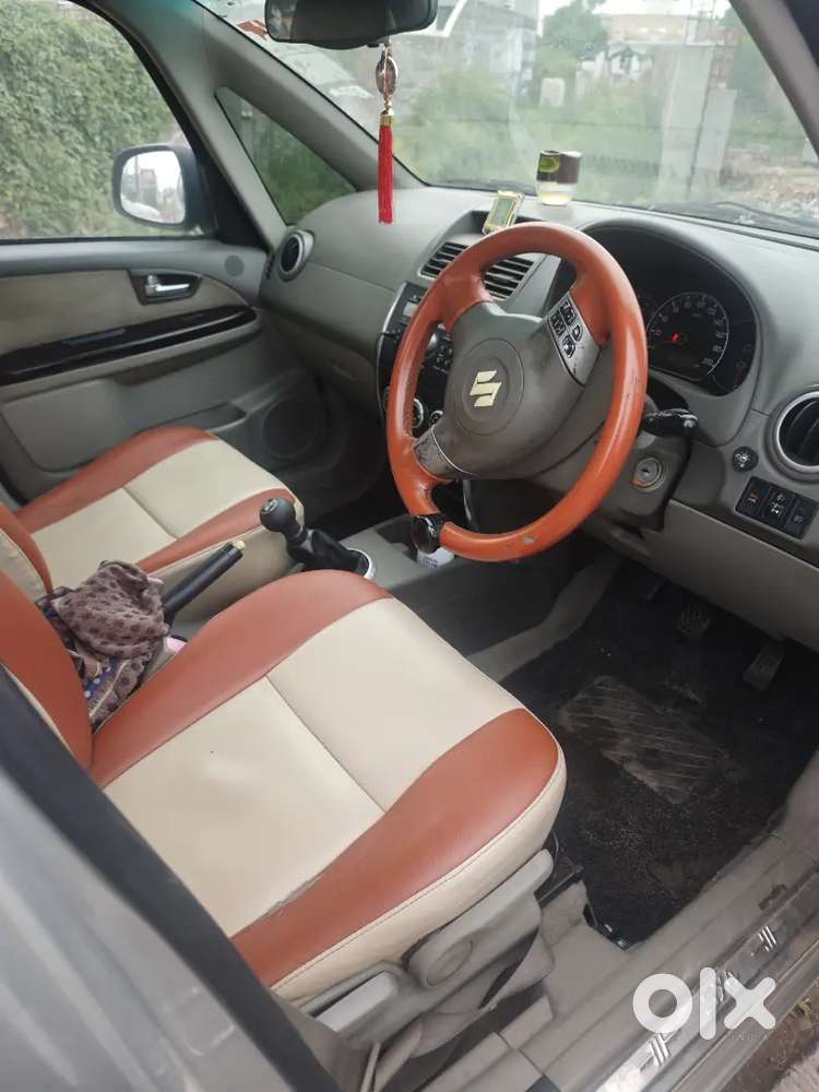 Maruti Suzuki Sx4 2010 Second-owner Manual