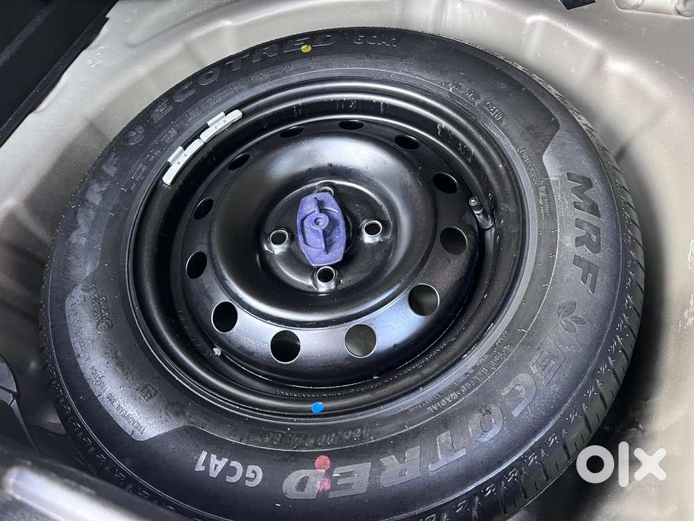 Maruti Suzuki Swift Vxi Optional, 2024, Petrol