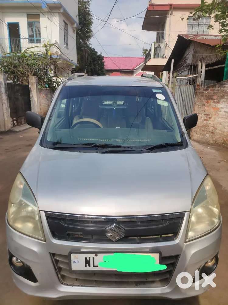 2nd Owner Maruti Wagon R 2010 Lxi Cng