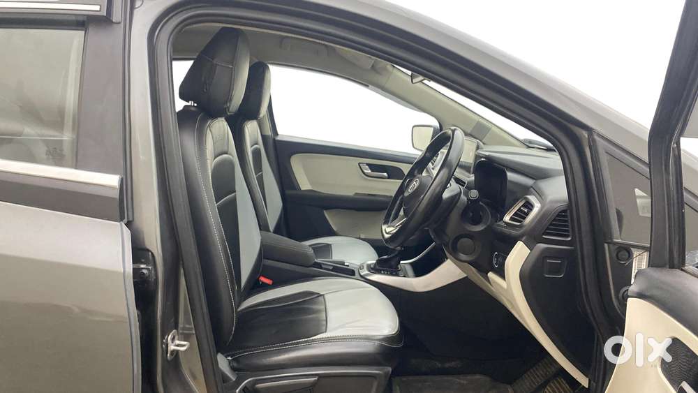 Tata Altroz Xza Petrol, 2022, Petrol