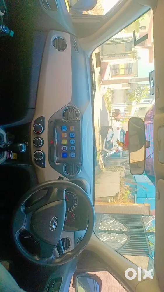 Hyundai Grand I10 2018 Petrol 70000 Km Driven