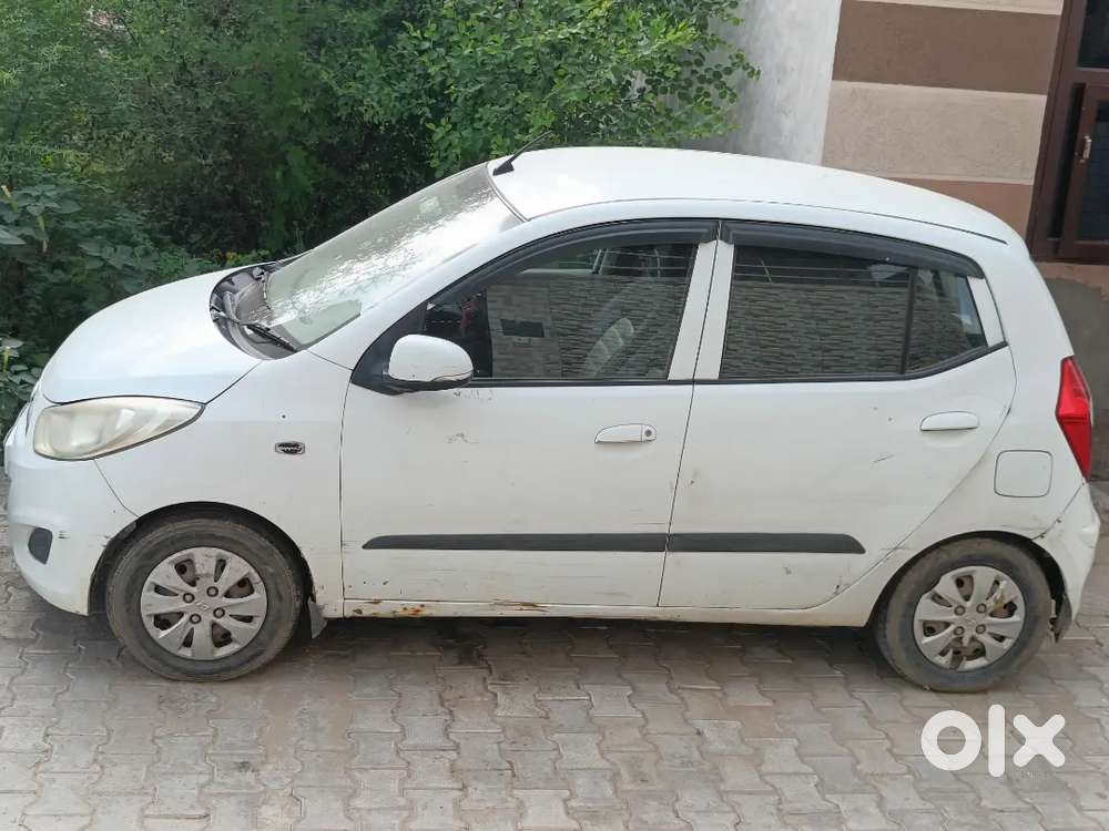 Hyundai I10 ,2011 Model , Petrol+cng, Good Condition
