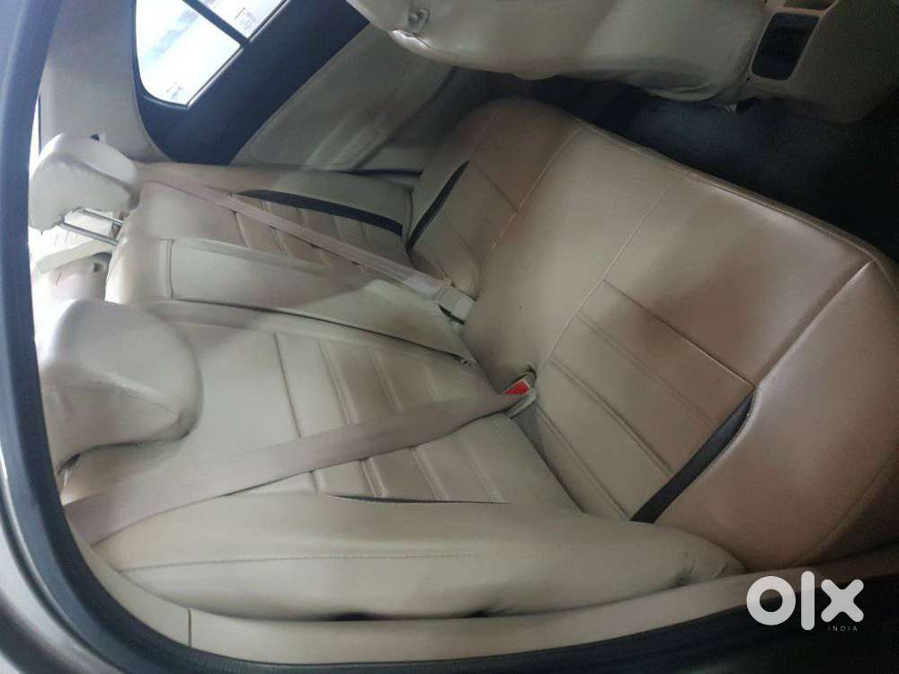 Maruti Suzuki Swift Dzire Vxi(o) Mt, 2023, Petrol