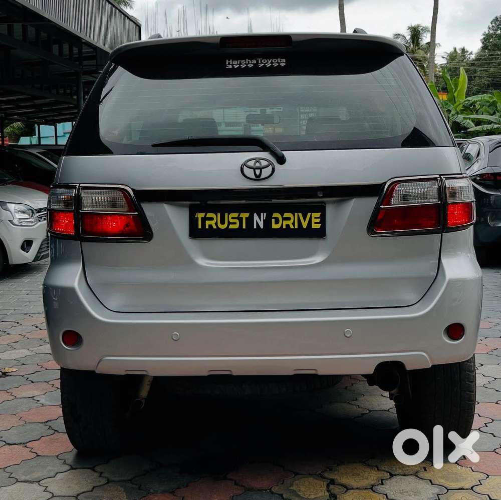 Toyota Fortuner 3.0 4x4 Manual, 2010, Diesel