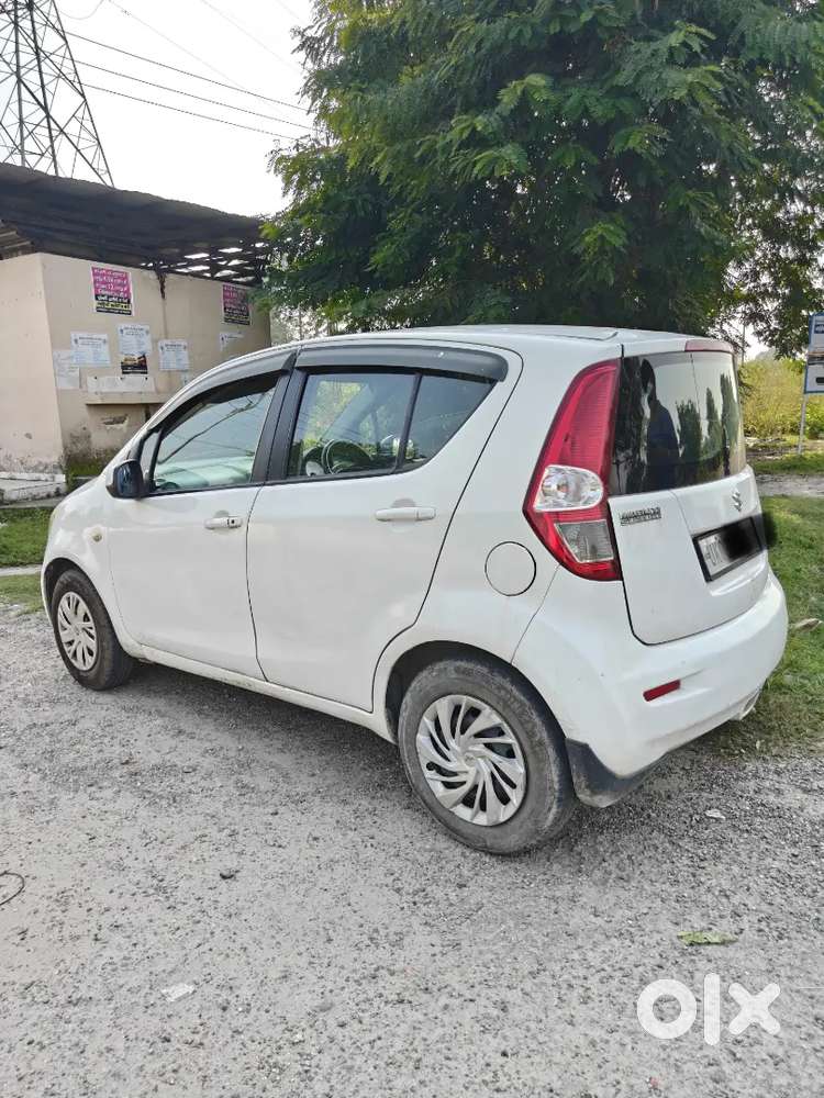Maruti Ritz Lxi 2011