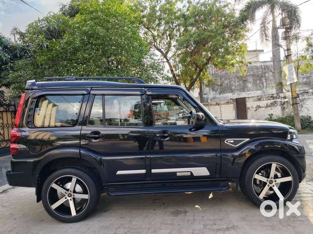 Mahindra Scorpio Classic 2.2 S Mt 7 Str, 2023, Diesel