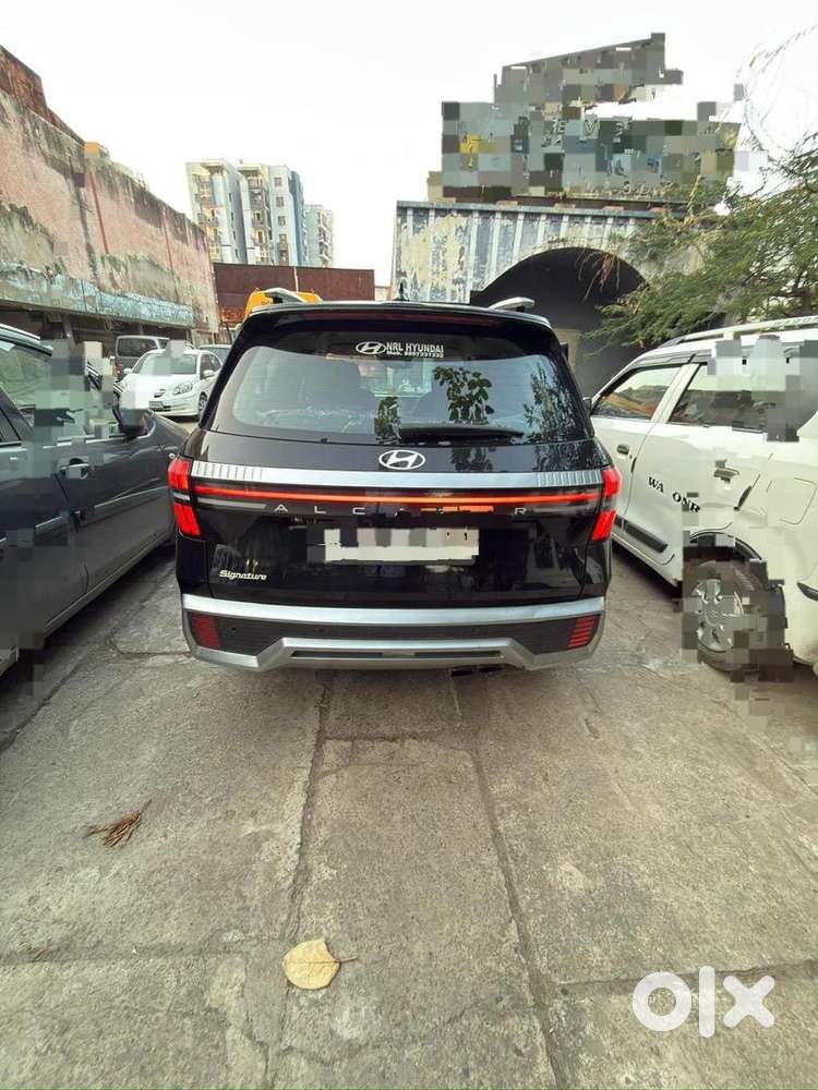 Hyundai Alcazar 2024 Diesel 82700 Km Driven