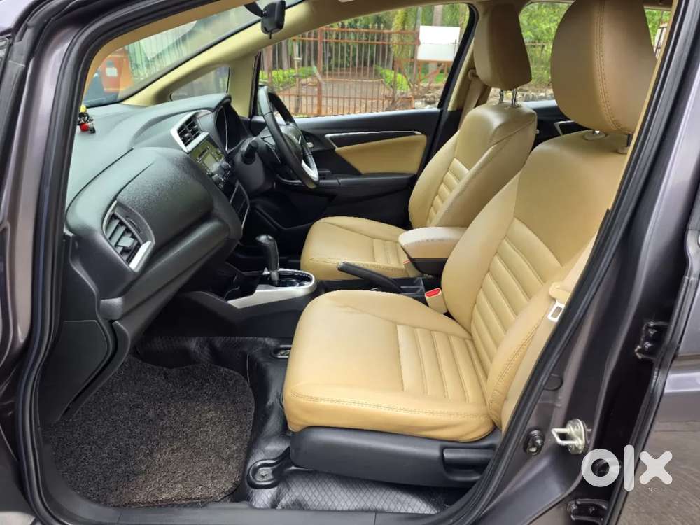 Honda Jazz V Cvt, 2017, Petrol