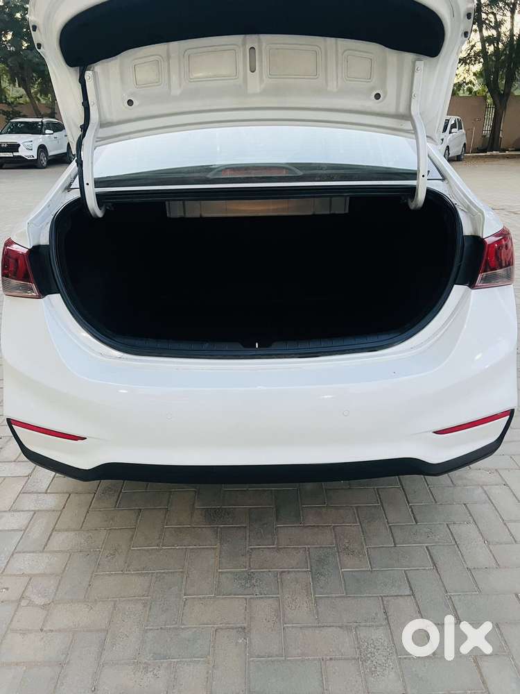 Hyundai Verna 1.6 Crdi Sx Plus At, 2018, Diesel