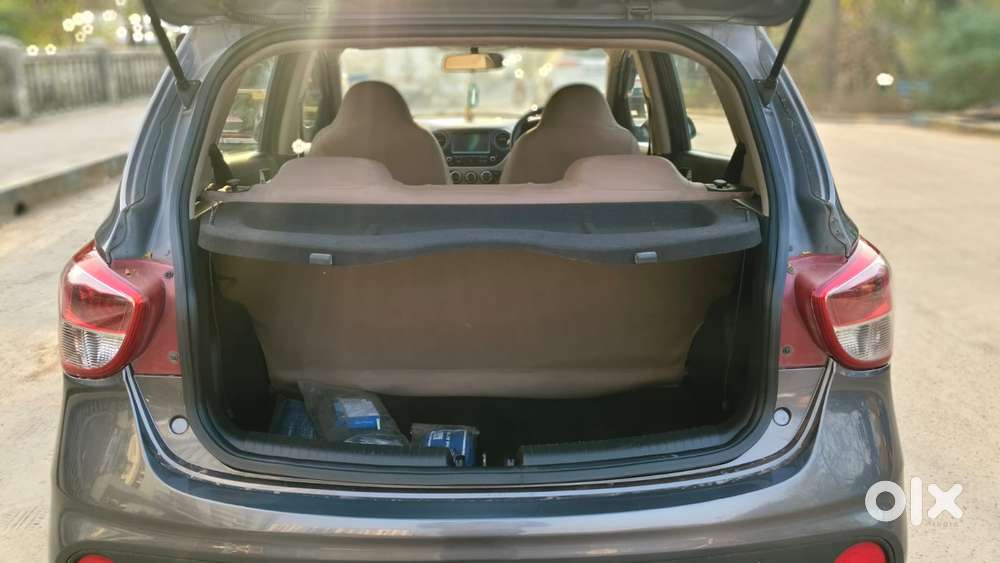 Hyundai Grand I10 [2017-2020] 1.2 Kappa Vtvt Sportz At, 2018, Petrol