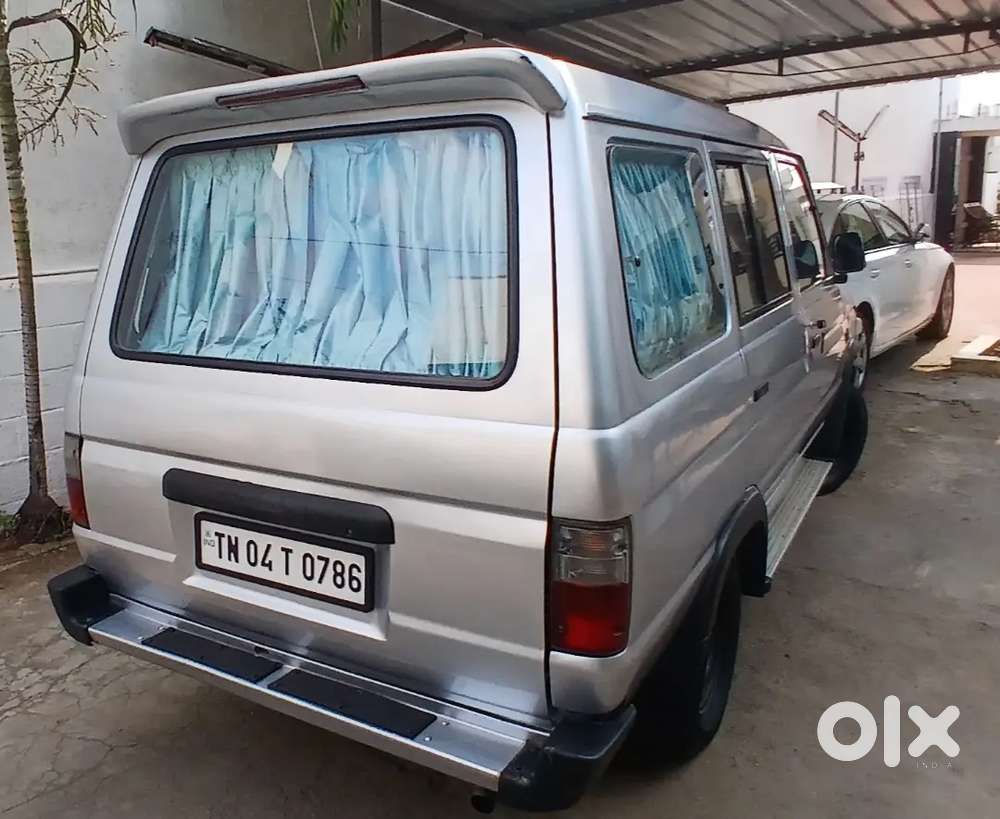 New Condition (qualis) 
04 New Tyres 
Ac Working 
Mint Condition