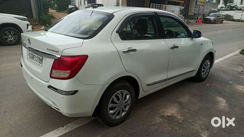 Maruti Suzuki Swift Dzire Vdi At, 2017, Diesel