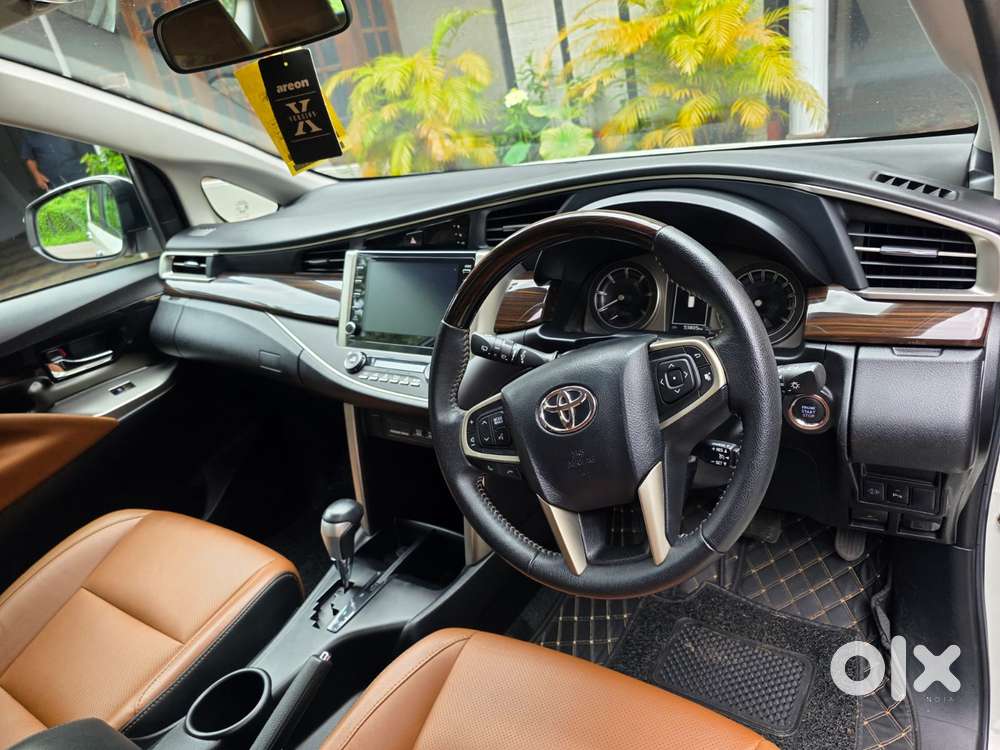 Toyota Innova Crysta [2020-ongoing] 2.4 Zx At 7 Str, 2021, Diesel