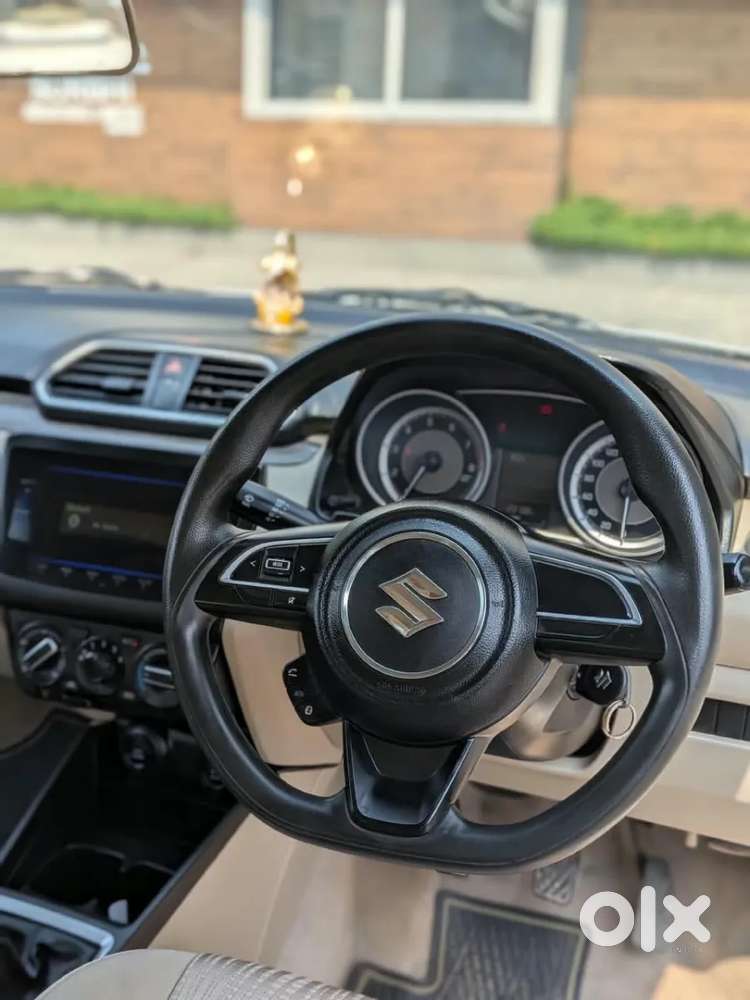 Maruti Suzuki Dzire 1.2 Vxi, 2023, Petrol