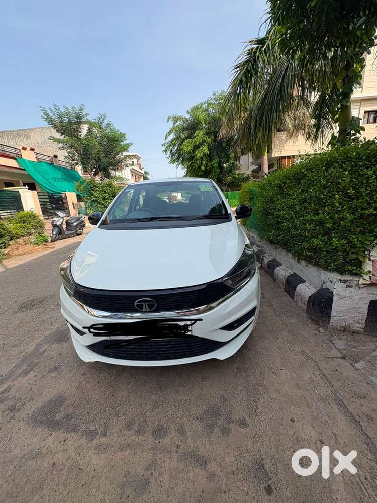 Tata Tiago Petrol 2025
