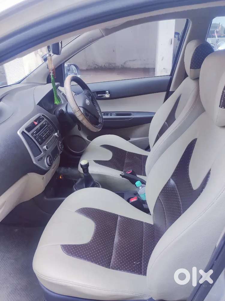 Hyundai I20 Sportz 2012
