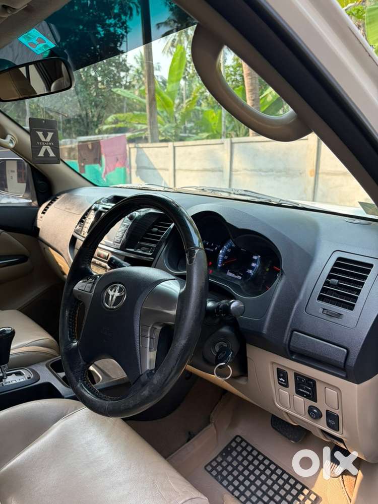 Toyota Fortuner Diesel 2014 At
