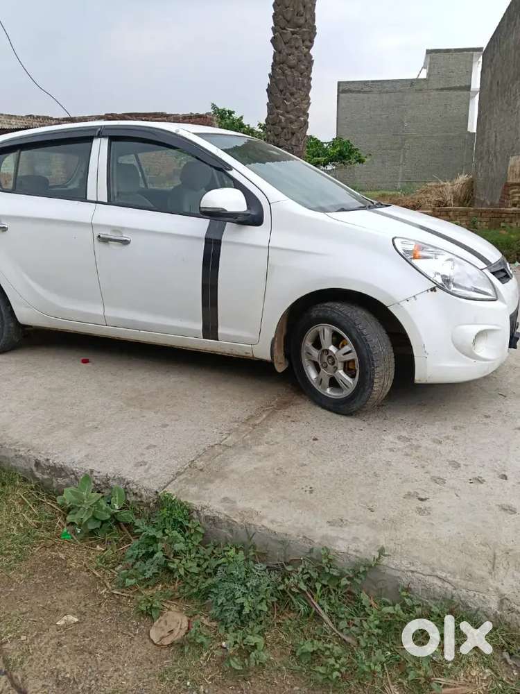 Hyundai I20 2010 Petrol Well Maintained