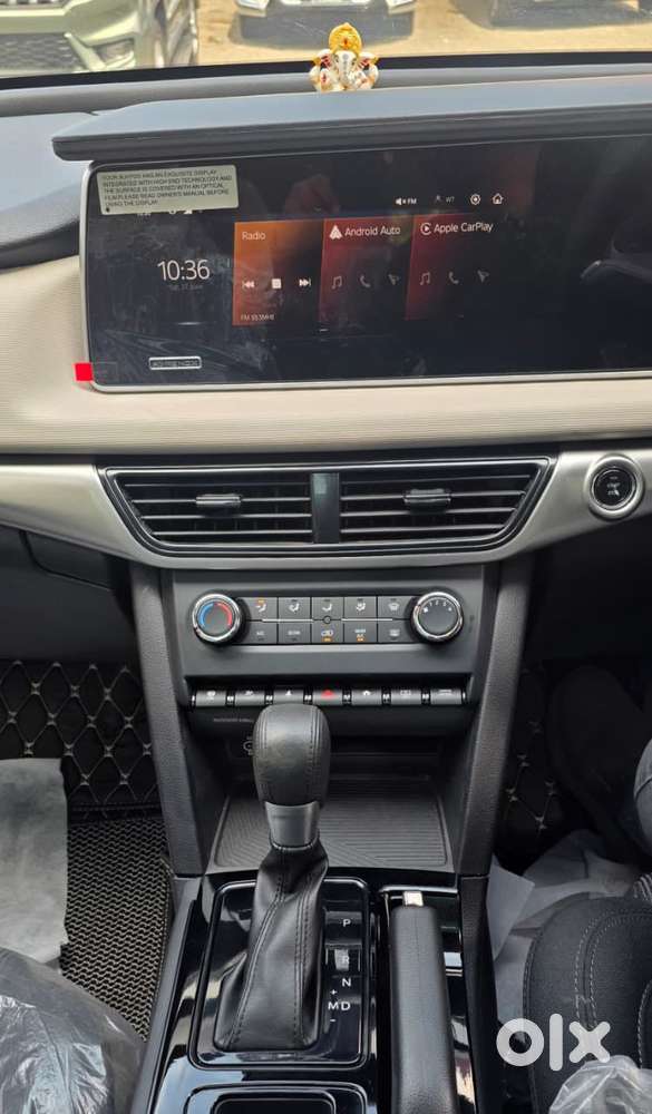 Mahindra Xuv700 2.2 Ax 5 Diesel At 7 Str, 2025, Diesel